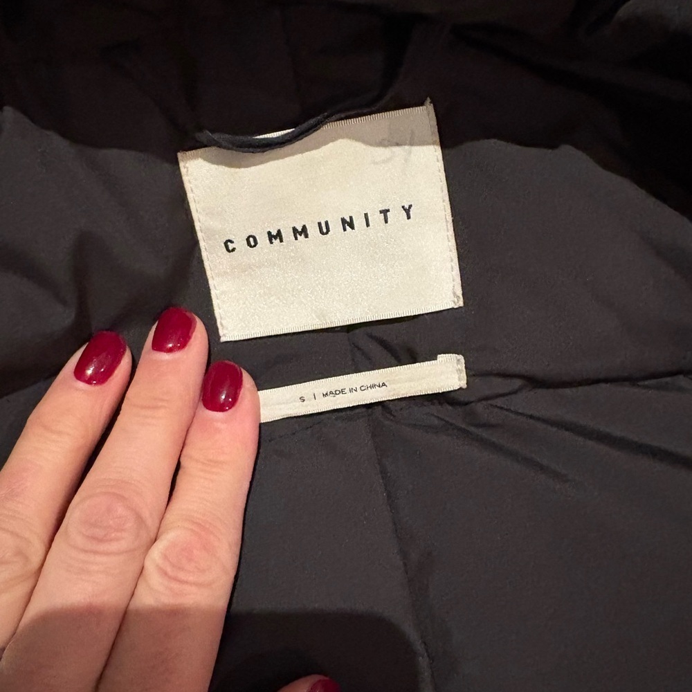 Aritzia Community Paradigm Parka Sz SM - Picture 11 of 14